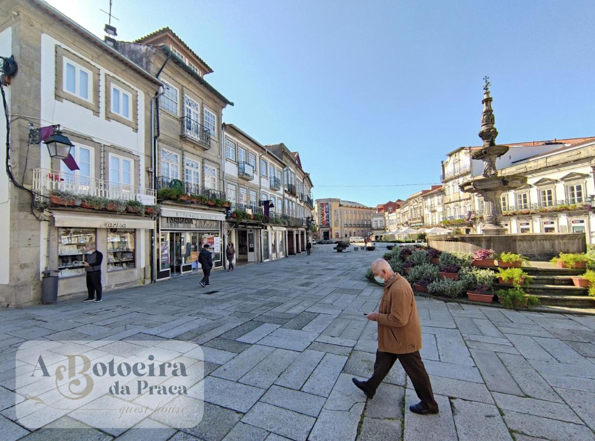 A Botoeira Da Praca Guest House 维亚纳堡 外观 照片