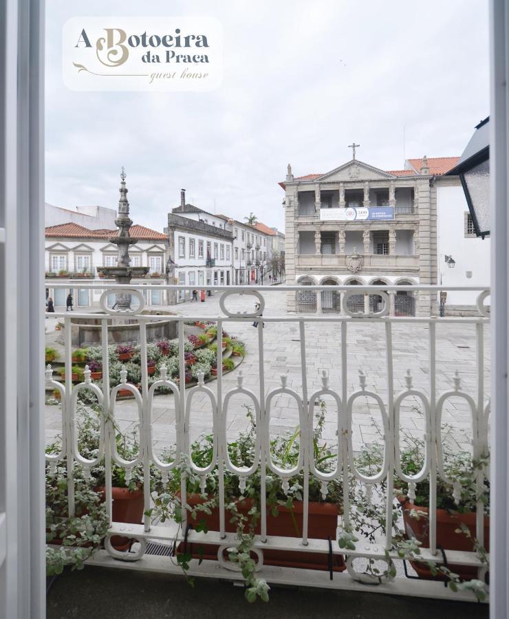 A Botoeira Da Praca Guest House 维亚纳堡 外观 照片