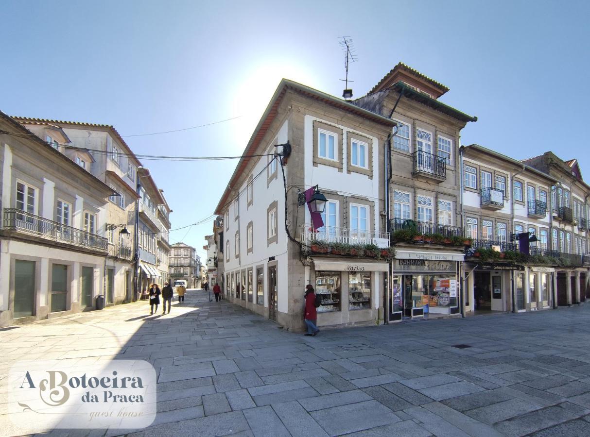 A Botoeira Da Praca Guest House 维亚纳堡 外观 照片