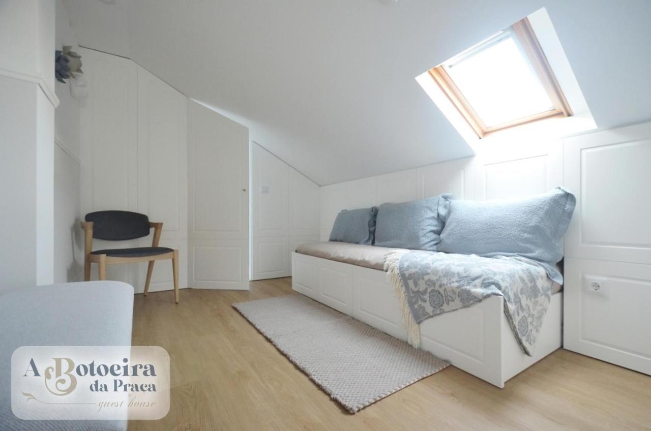 A Botoeira Da Praca Guest House 维亚纳堡 外观 照片