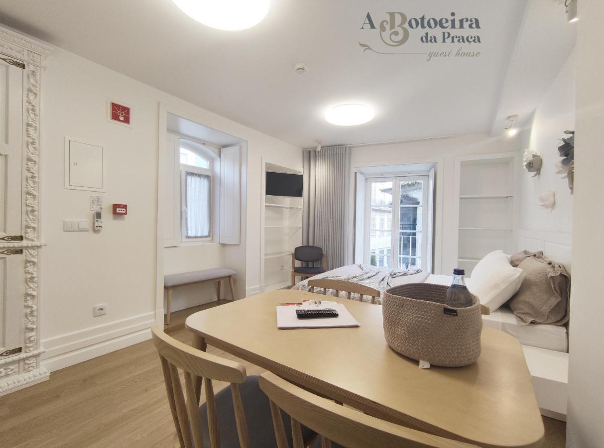 A Botoeira Da Praca Guest House 维亚纳堡 外观 照片