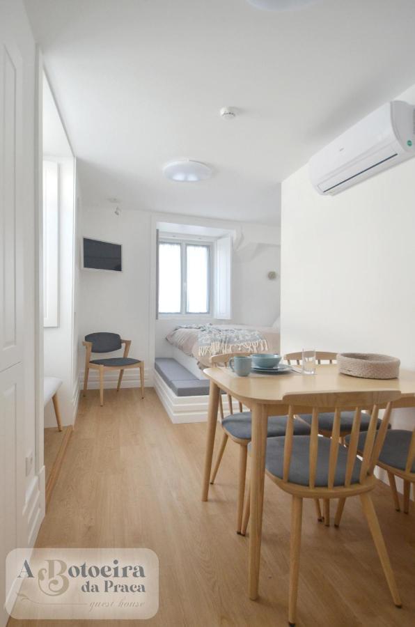 A Botoeira Da Praca Guest House 维亚纳堡 外观 照片