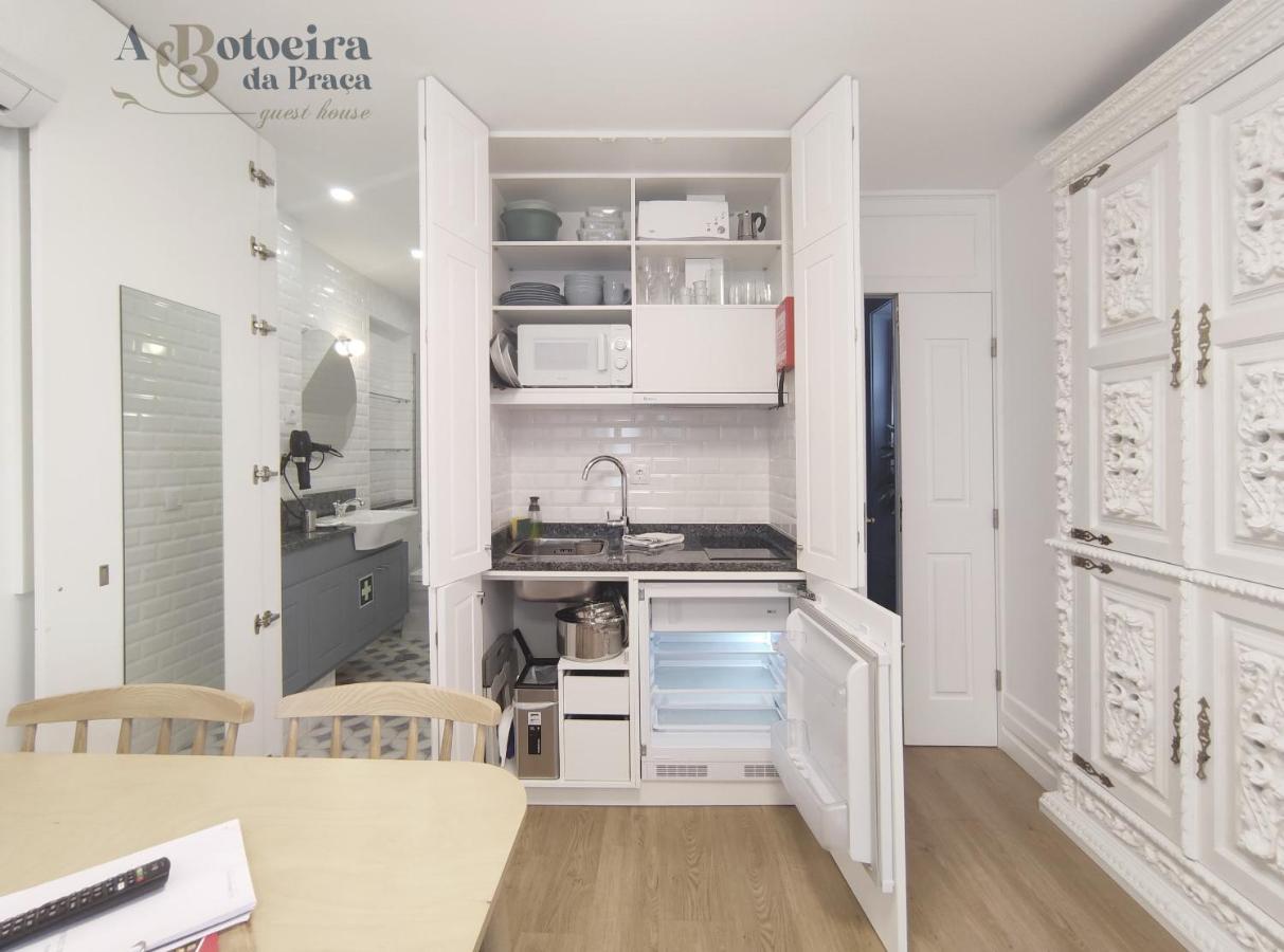 A Botoeira Da Praca Guest House 维亚纳堡 外观 照片