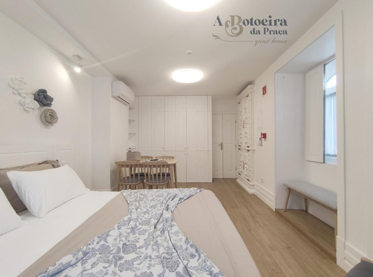 A Botoeira Da Praca Guest House 维亚纳堡 外观 照片