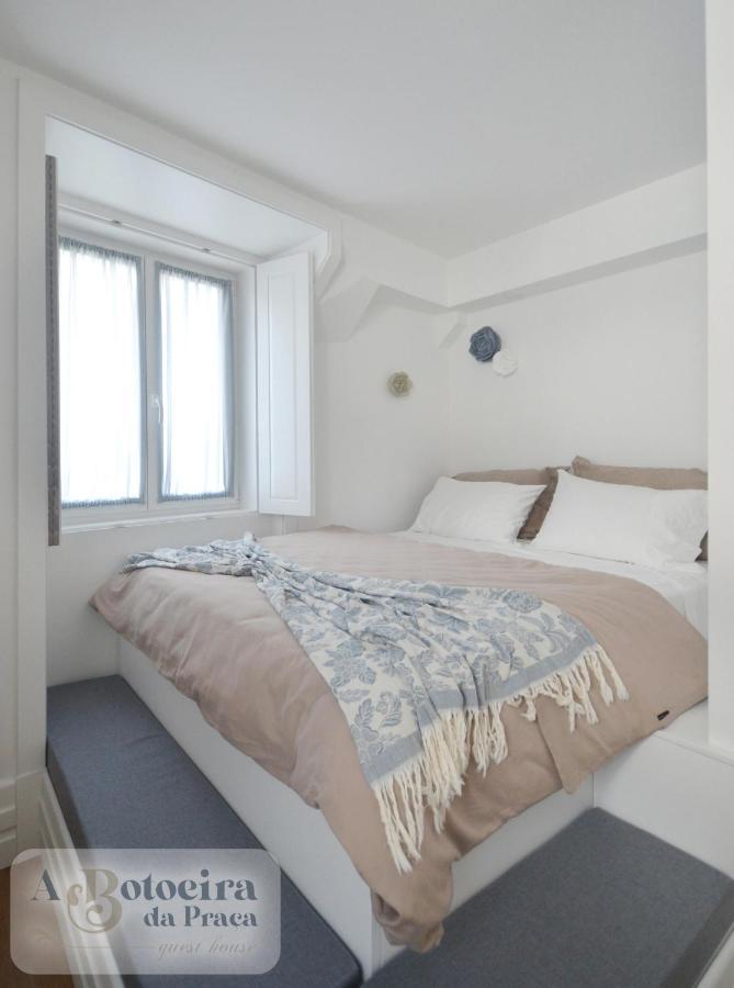 A Botoeira Da Praca Guest House 维亚纳堡 外观 照片